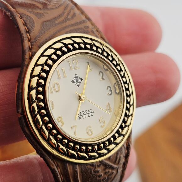 Saddle River Women's Ornate Cuff Watch Brown Tooled Leather Southwestern Boho - Picture 3 of 7